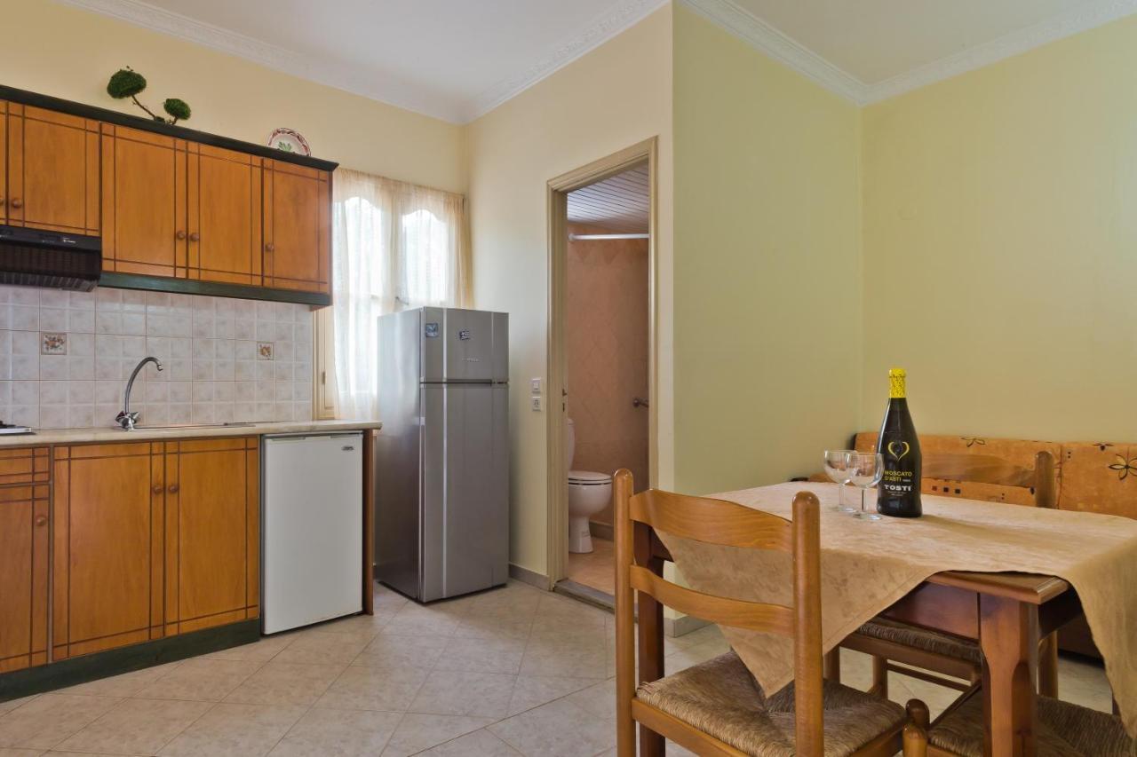 Sea Melody Apartment Lefkos  Exterior photo